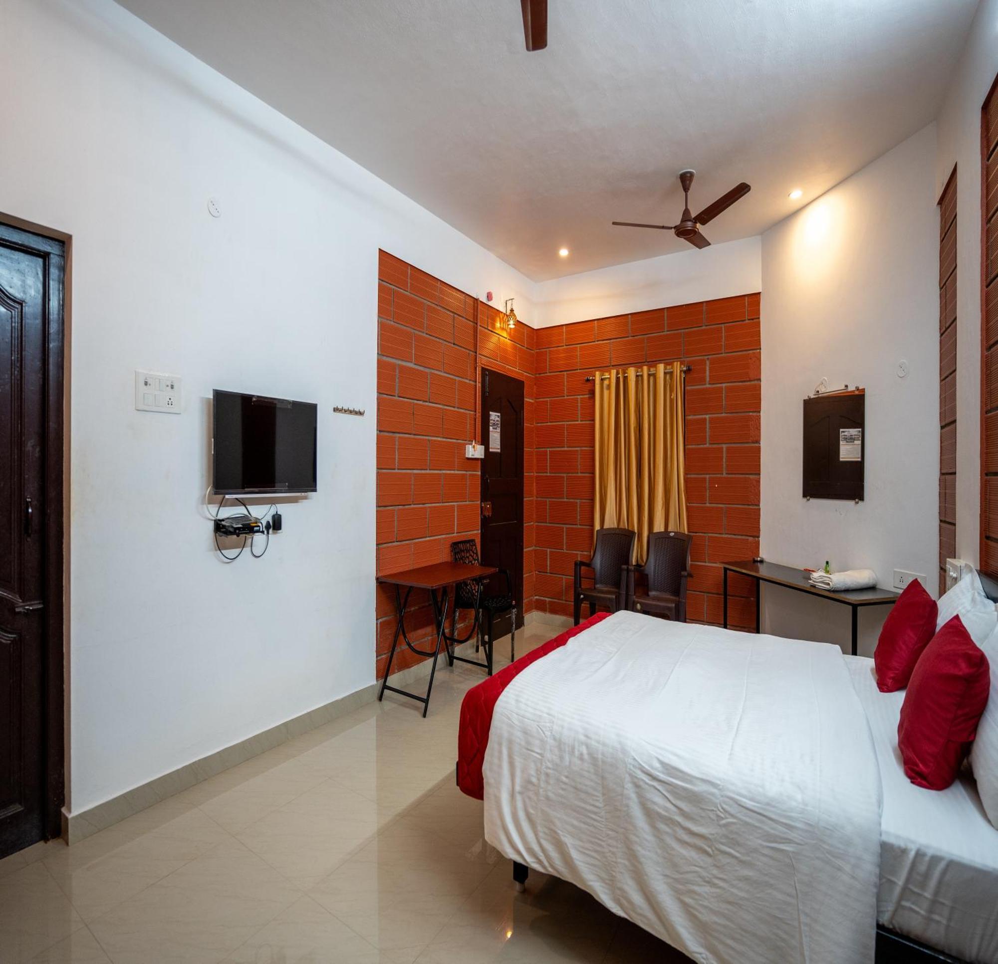 Claynest Resorts Kuttālam Exteriér fotografie